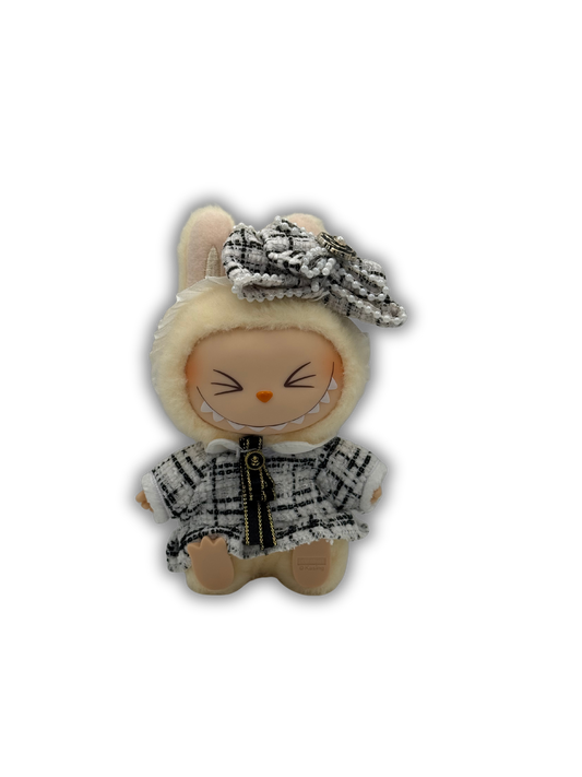 Tweed Elegance 🕊️🖤